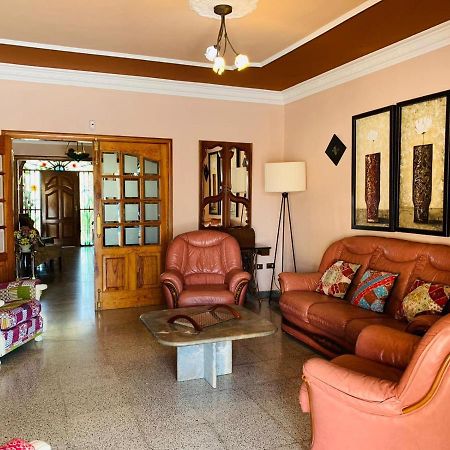 Vivienda Vacacional Floratere อาโรนา ภายนอก รูปภาพ