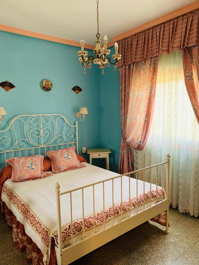 Vivienda Vacacional Floratere อาโรนา ภายนอก รูปภาพ