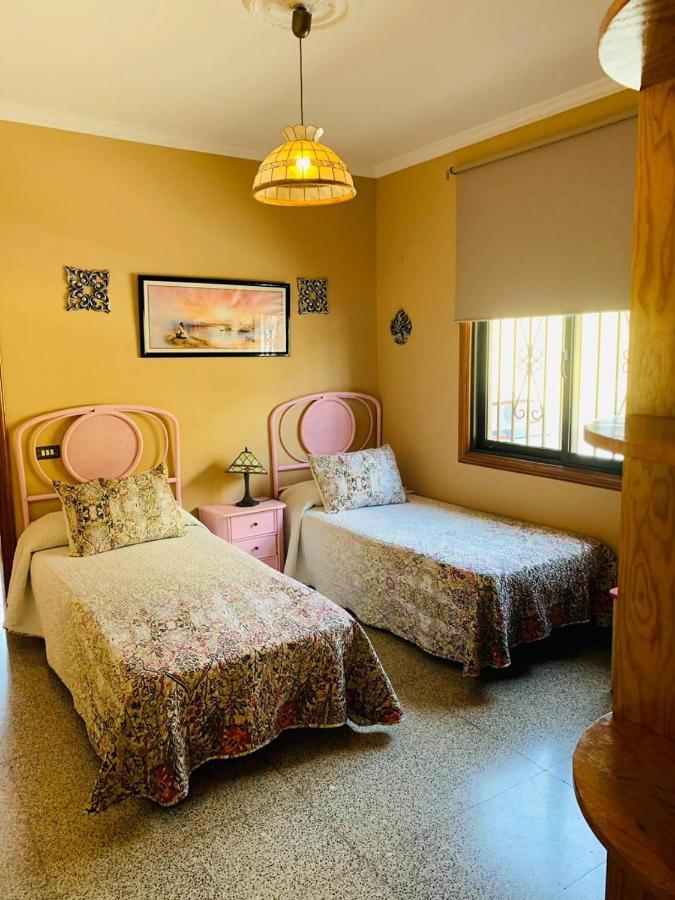 Vivienda Vacacional Floratere อาโรนา ภายนอก รูปภาพ