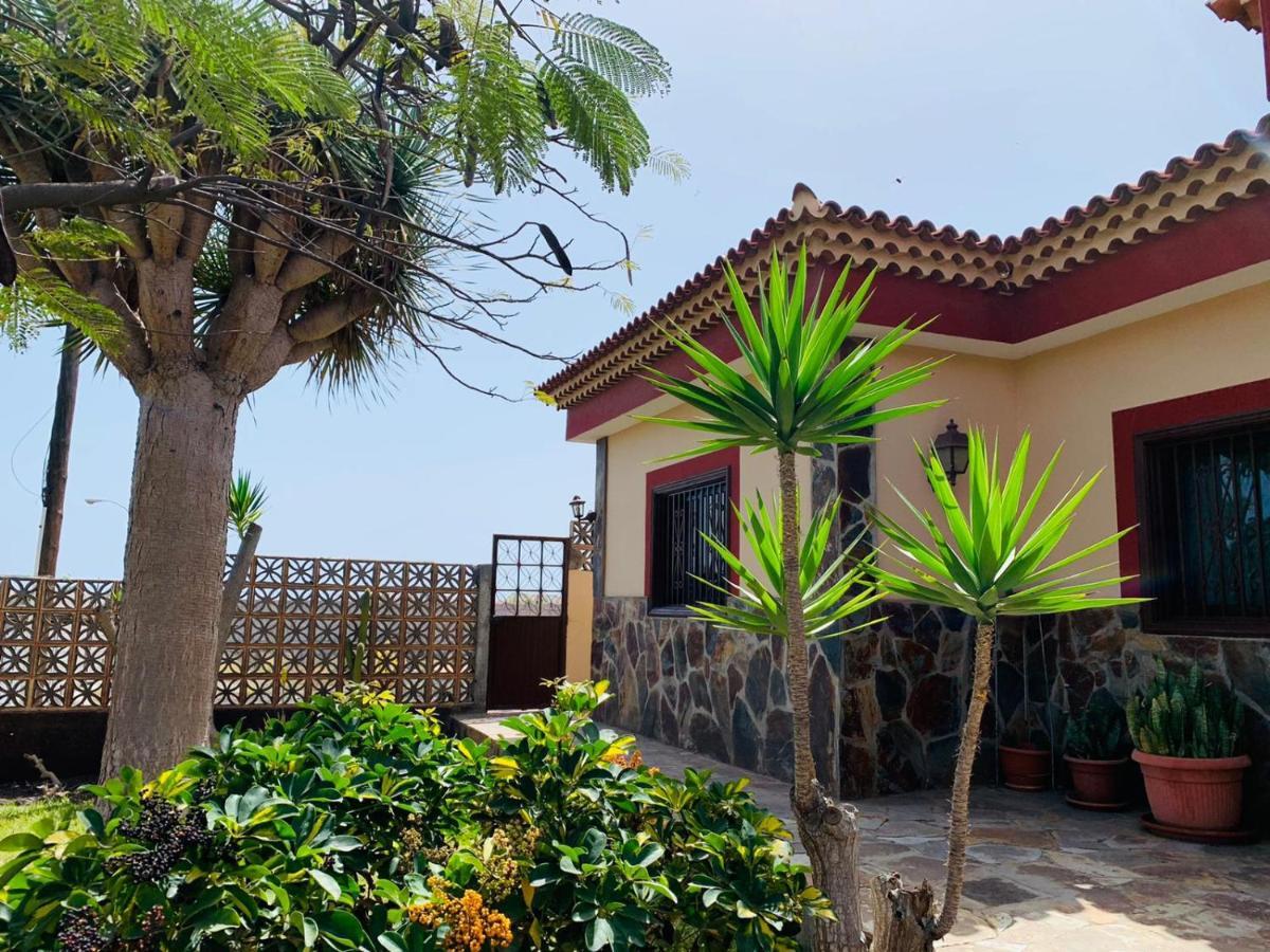Vivienda Vacacional Floratere อาโรนา ภายนอก รูปภาพ