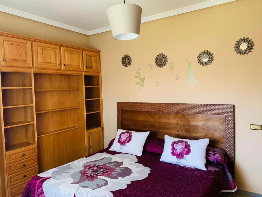Vivienda Vacacional Floratere อาโรนา ภายนอก รูปภาพ