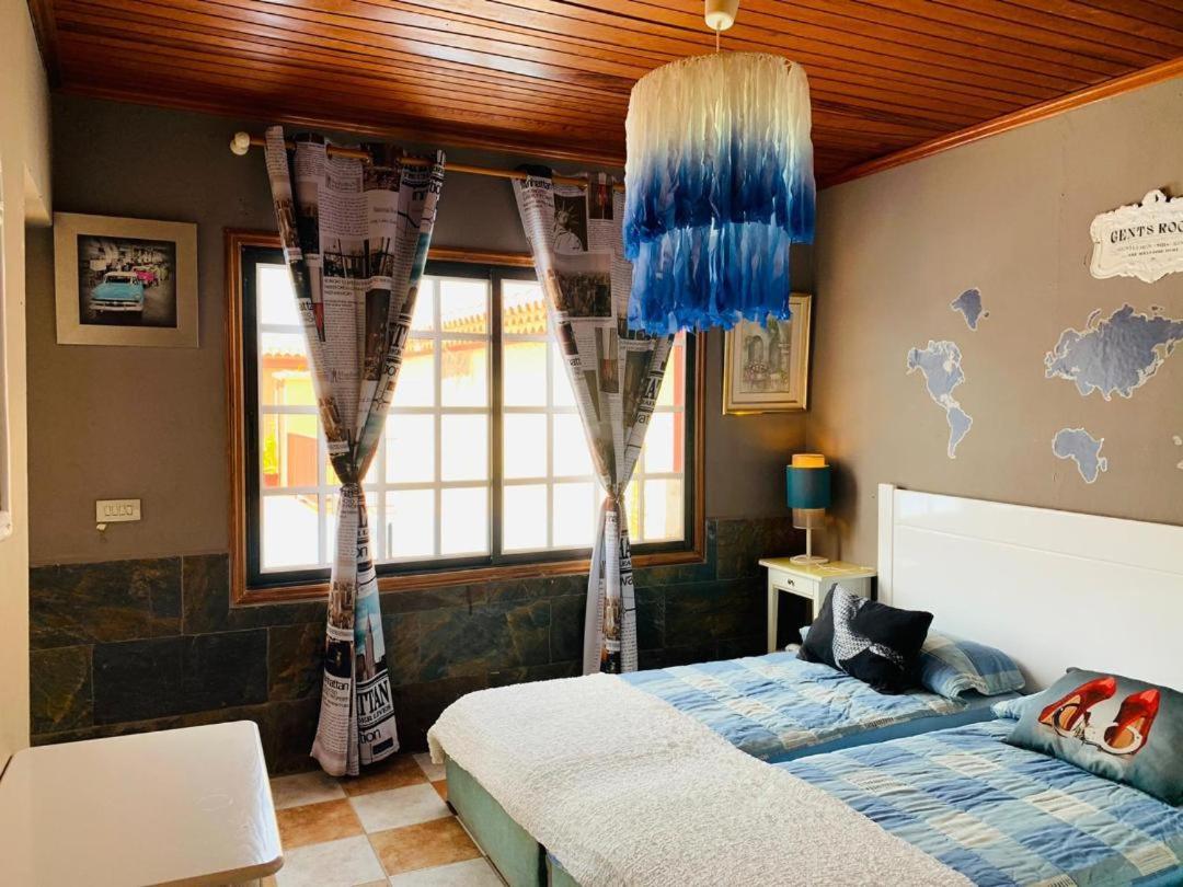 Vivienda Vacacional Floratere อาโรนา ภายนอก รูปภาพ